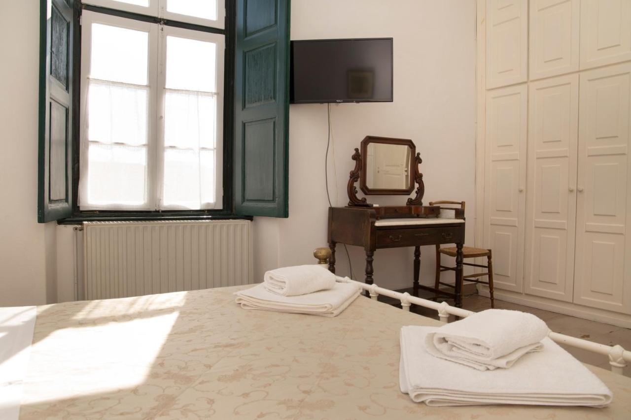 1861 Mansion Spetses Villa Exterior photo