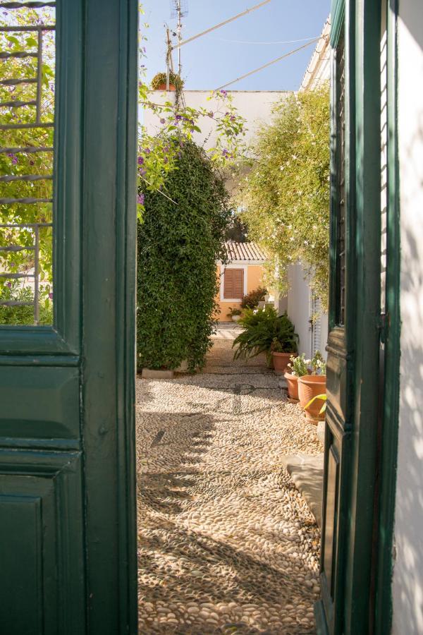 1861 Mansion Spetses Villa Exterior photo