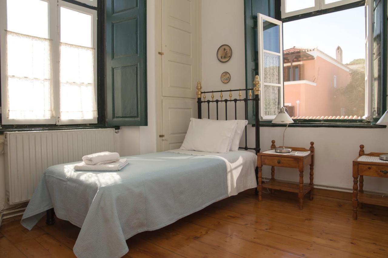 1861 Mansion Spetses Villa Exterior photo