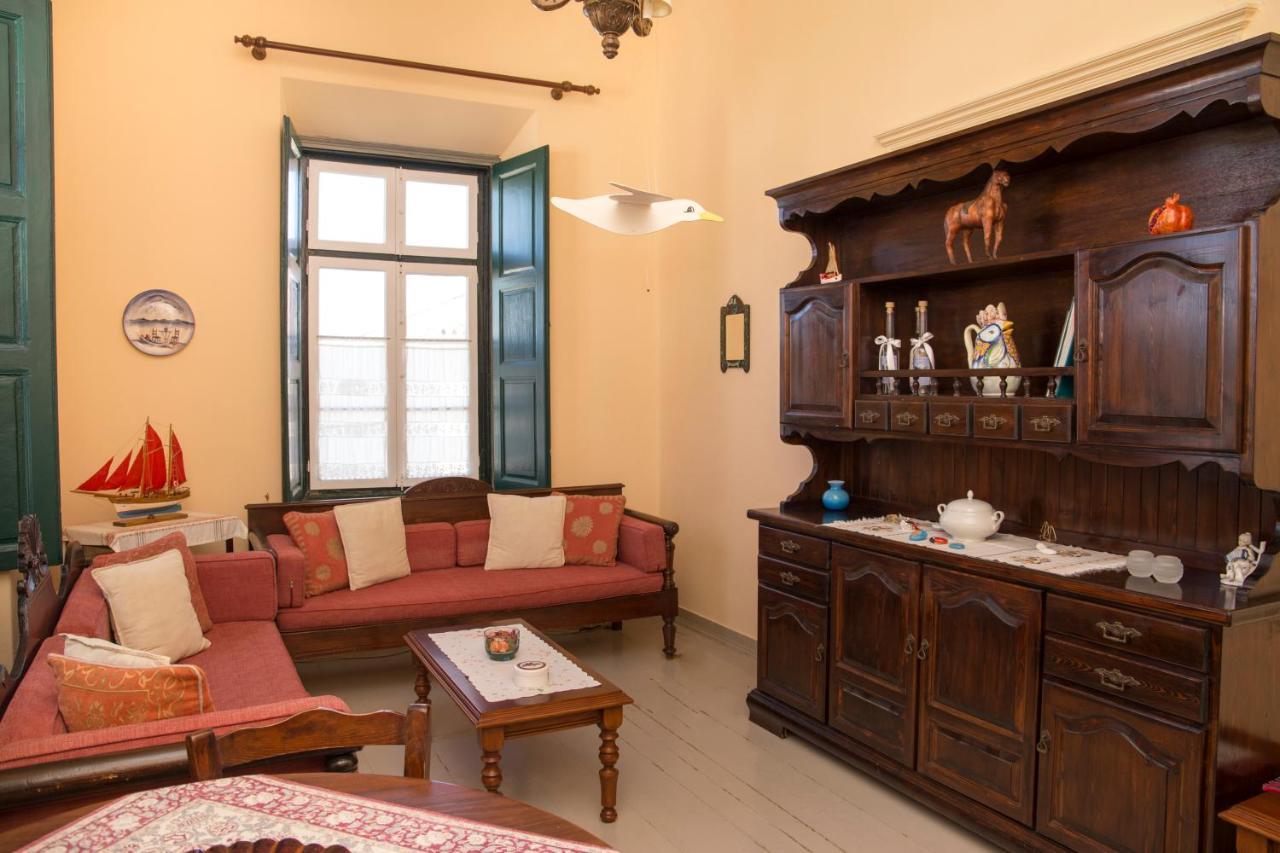 1861 Mansion Spetses Villa Exterior photo